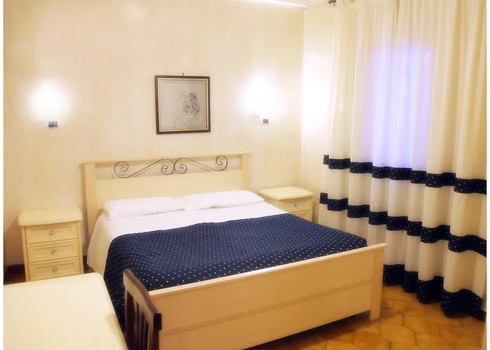 皮萨尼酒店 塔兰托