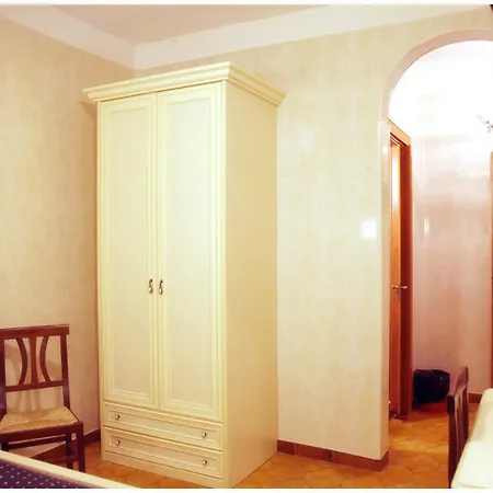 Pisani Hotel 2*
